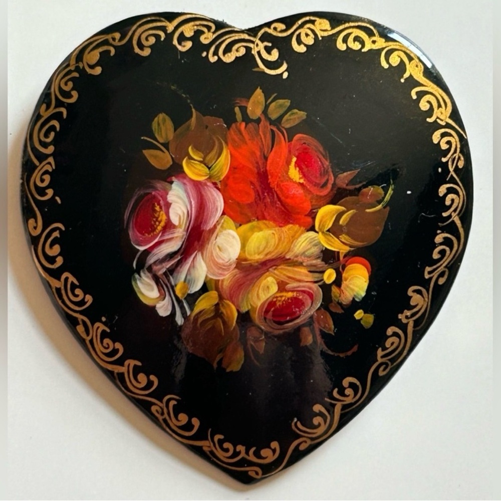 Vintage Russian Lacquered Brooch Wooden Floral Rose Black Heart Painted